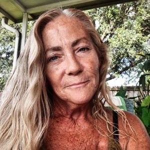 Meet your Posher, Helen m